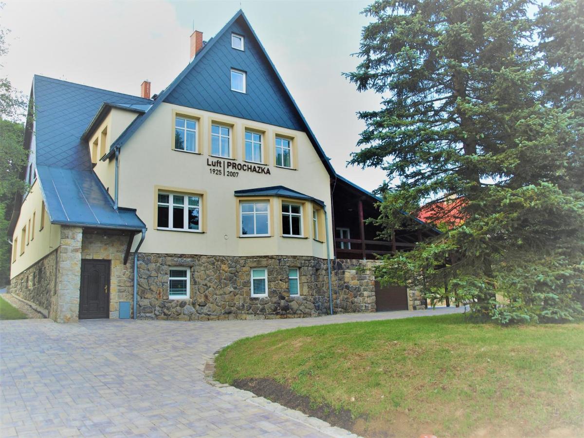 Resort Luft Sneznik Exterior photo